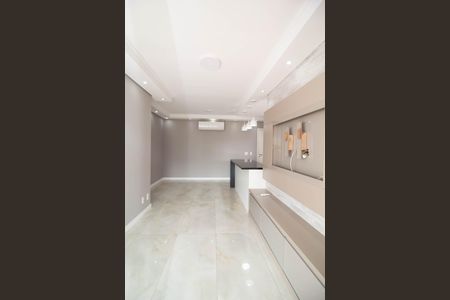 Apartamento para alugar com 67m², 2 quartos e 1 vagaSala