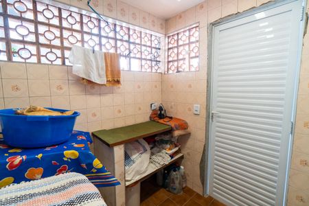 Casa para alugar com 150m², 2 quartos e 1 vagaÁrea de Serviço