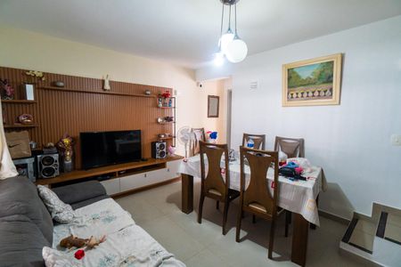 Sala de casa para alugar com 2 quartos, 150m² em Vila Campestre, São Paulo