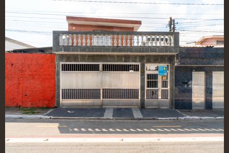 Casa para alugar com 150m², 2 quartos e 1 vagaFachada