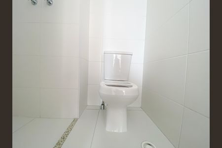 Studio à venda com 27m², 1 quarto e sem vaga Studio à venda com 27m², 1 quarto e sem vagaBanheiro