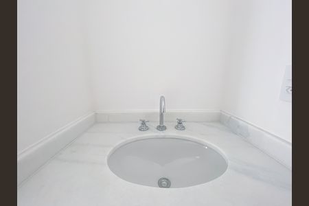 Studio à venda com 27m², 1 quarto e sem vaga Studio à venda com 27m², 1 quarto e sem vagaBanheiro