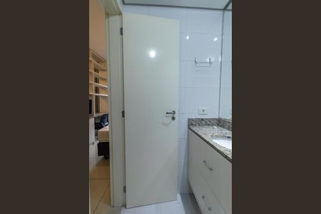 Apartamento para alugar com 34m², 1 quarto e sem vagaBanheiro da Suíte