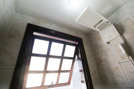 Casa à venda com 116m², 3 quartos e 1 vagaBanheiro da Suíte