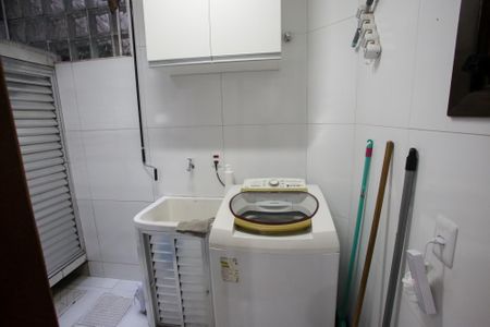 Casa à venda com 116m², 3 quartos e 1 vagaÁrea de Serviço