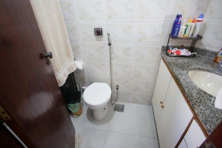 Casa à venda com 116m², 3 quartos e 1 vagaBanheiro da Suíte