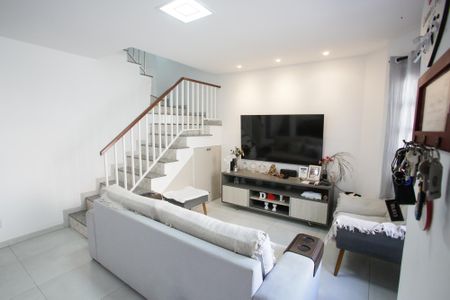 Sala de casa à venda com 3 quartos, 116m² em Pechincha, Rio de Janeiro