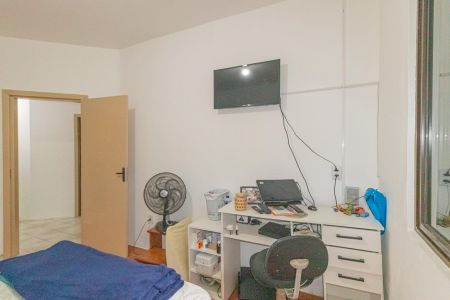 Casa à venda com 120m², 3 quartos e 2 vagasSuíte