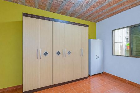 Casa à venda com 120m², 3 quartos e 2 vagasQuarto 