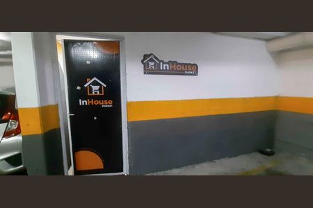 Apartamento à venda com 50m², 2 quartos e 2 vagasMini Mercado