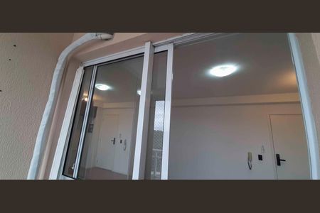 Sacada da Sala de apartamento à venda com 2 quartos, 50m² em Santa Maria, Osasco