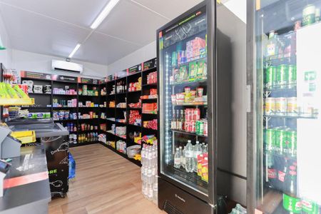 Apartamento para alugar com 29m², 1 quarto e sem vagaÁrea comum - Mini-mercado