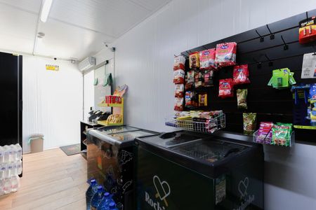 Apartamento para alugar com 29m², 1 quarto e sem vagaÁrea comum - Mini-mercado