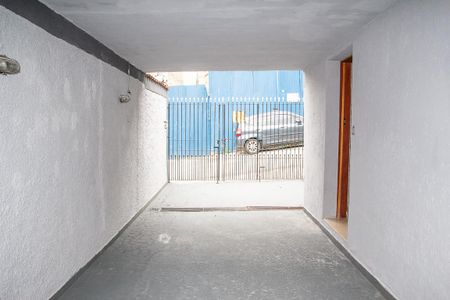 Casa para alugar com 205m², 2 quartos e 2 vagas Casa para alugar com 205m², 2 quartos e 2 vagasGaragem