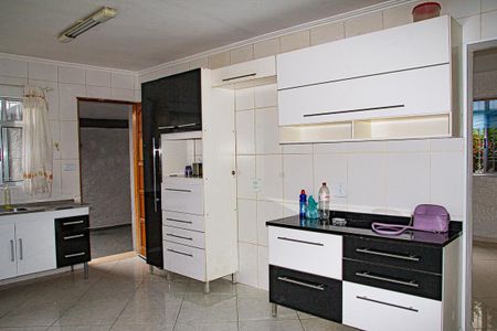 Casa para alugar com 205m², 2 quartos e 2 vagas Casa para alugar com 205m², 2 quartos e 2 vagascozinha