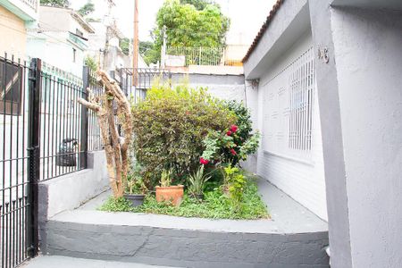 Casa para alugar com 205m², 2 quartos e 2 vagas Casa para alugar com 205m², 2 quartos e 2 vagasJardim