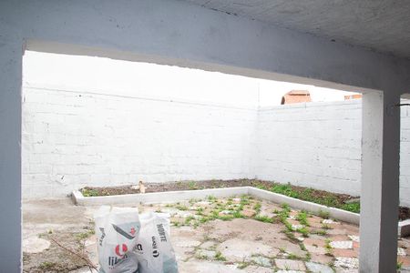 Casa para alugar com 205m², 2 quartos e 2 vagas Casa para alugar com 205m², 2 quartos e 2 vagasquintal