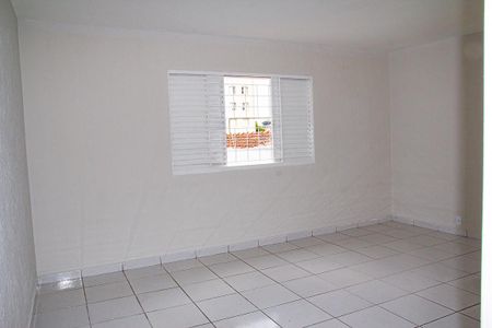 Casa para alugar com 205m², 2 quartos e 2 vagas Casa para alugar com 205m², 2 quartos e 2 vagasquarto 2