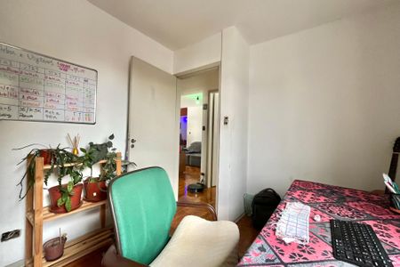 Apartamento à venda com 65m², 2 quartos e 2 vagasQuarto 2