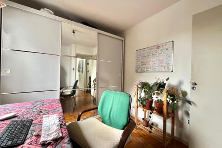 Apartamento à venda com 65m², 2 quartos e 2 vagasQuarto 2