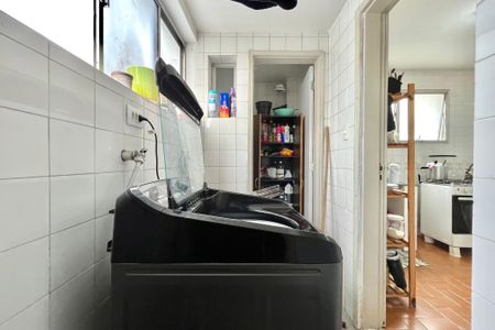 Apartamento à venda com 65m², 2 quartos e 2 vagasÁrea de Serviço