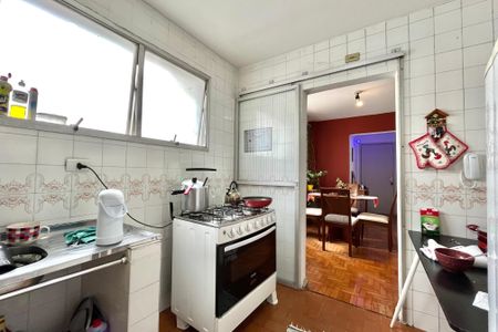Apartamento à venda com 65m², 2 quartos e 2 vagasCozinha