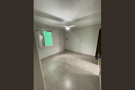 Sala de apartamento para alugar com 1 quarto, 41m² em Humaitá, Porto Alegre