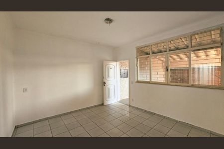 Casa à venda com 3 quartos, 150m² em Jardim Danubio, Jundiaí