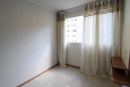 Sala de apartamento para alugar com 2 quartos, 42m² em Jardim D’abril, São Paulo