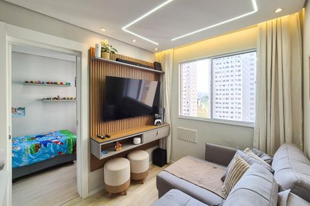 Apartamento à venda com 38m², 2 quartos e sem vaga Apartamento à venda com 38m², 2 quartos e sem vagaSala