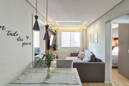 Apartamento à venda com 38m², 2 quartos e sem vaga Apartamento à venda com 38m², 2 quartos e sem vagaSala