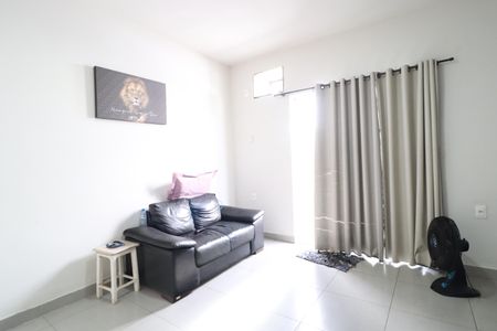 Casa para alugar com 185m², 3 quartos e 2 vagasSala 2