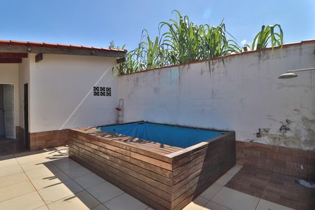 Casa para alugar com 185m², 3 quartos e 2 vagasPiscina
