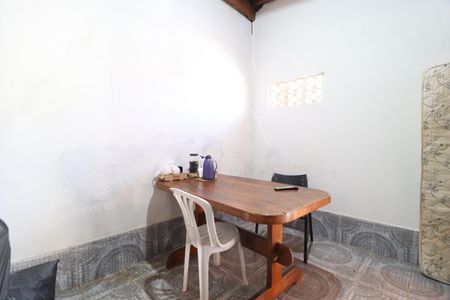 Casa para alugar com 185m², 3 quartos e 2 vagasQuarto 3 na varanda