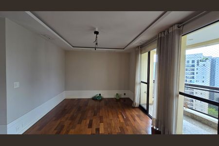 Apartamento à venda com 221m², 3 quartos e 4 vagasSala 