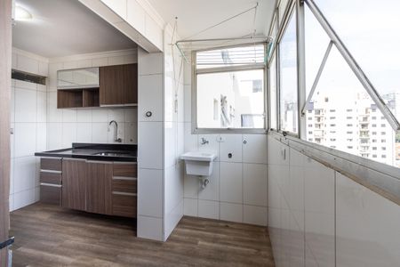 Apartamento à venda com 68m², 2 quartos e 1 vagaÁrea de Serviço