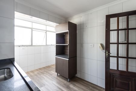 Apartamento à venda com 68m², 2 quartos e 1 vagaCozinha