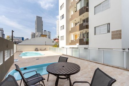 Apartamento à venda com 68m², 2 quartos e 1 vagaPiscina