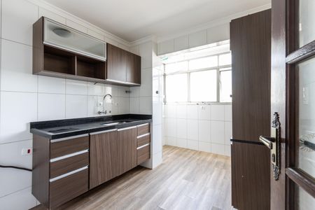 Apartamento à venda com 68m², 2 quartos e 1 vagaCozinha