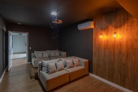 Apartamento para alugar com 57m², 2 quartos e 1 vagaÁrea comum - Cinema 