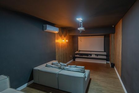 Apartamento para alugar com 57m², 2 quartos e 1 vagaÁrea comum - Cinema 