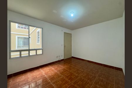 Sala de apartamento para alugar com 2 quartos, 44m² em Água Chata, Guarulhos