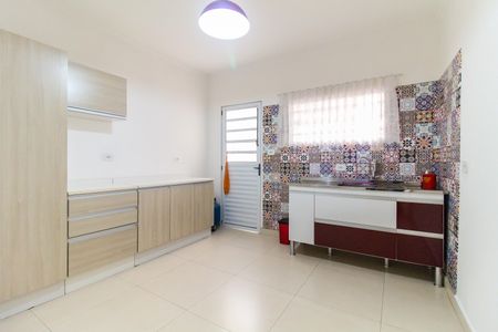 Casa para alugar com 60m², 2 quartos e 1 vagaCozinha