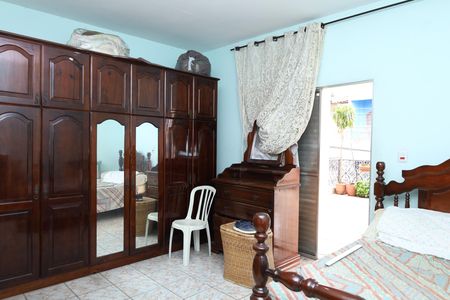 Casa à venda com 200m², 3 quartos e 3 vagasQuarto 1