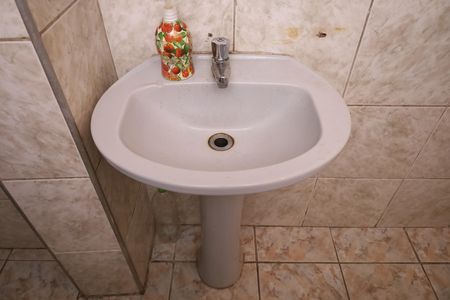 Casa à venda com 200m², 3 quartos e 3 vagasBanheiro 2