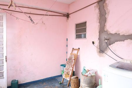 Casa à venda com 200m², 3 quartos e 3 vagasÁrea de Serviço