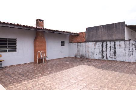 Casa à venda com 200m², 3 quartos e 3 vagasQuintal