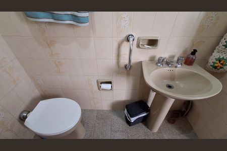 Casa à venda com 205m², 2 quartos e 1 vagaBanheiro Social 