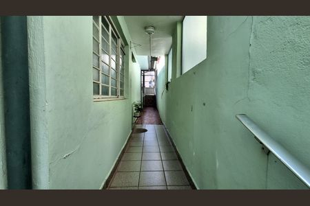 Casa à venda com 205m², 2 quartos e 1 vagaCorredor 