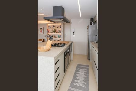 Apartamento para alugar com 92m², 2 quartos e 2 vagasCozinha e Área de Serviço
